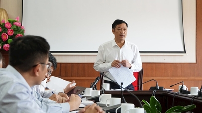 Dak Nong trifft sich, um Lösungen zur Überwindung der Schwierigkeiten einiger Großprojekte zu besprechen