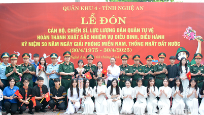 Quân khu 4, tỉnh Nghệ An đón đoàn diễu binh, diễu hành số 1 dừng nghỉ tại ga Vinh