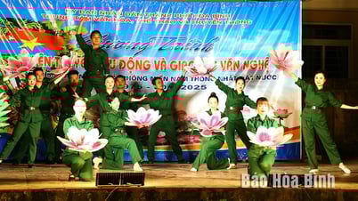 Vang mãi bản hùng ca mừng 50 năm ngày thống nhất
