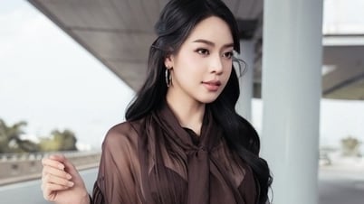 Hoa hậu Thanh Thuỷ gây tranh cãi vì 'mặc như đi biển' ra sân bay