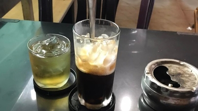 커피 테이블 미팅