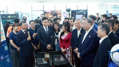 Da Nang City combines theoretical research and practical summaries, preparing conditions to join the whole country in firmly entering a new era of development.