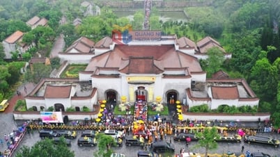 Cuộc hội ngộ lịch sử giữa hai bậc đại giác ngộ tại non thiêng Yên Tử