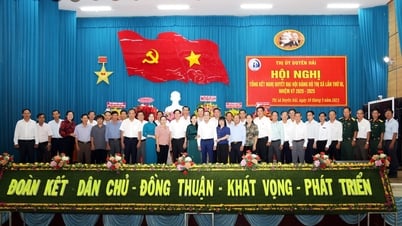 Le Comité du Parti de la ville de Duyen Hai a atteint et dépassé 22/24 objectifs de la résolution pour le mandat 2020.