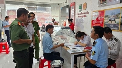 การตรวจสอบร้านหมูซีพี จ.ซ็อกตรัง