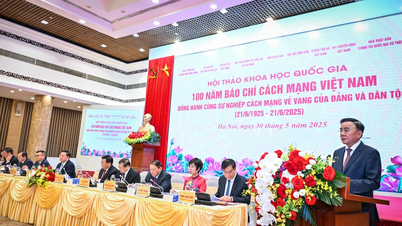 [Ảnh] Hội thảo quốc gia “100 năm Báo chí Cách mạng Việt Nam đồng hành cùng sự nghiệp vẻ vang của Đảng và dân tộc”