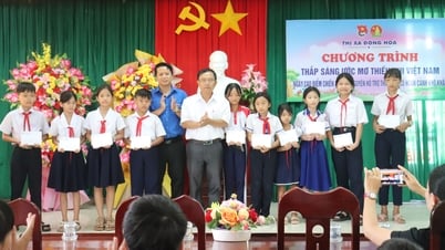 DONG HOA: Otorgan 43 becas a estudiantes en circunstancias difíciles