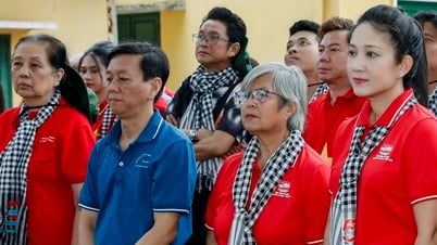 Bài học lịch sử sống động từ những địa chỉ đỏ