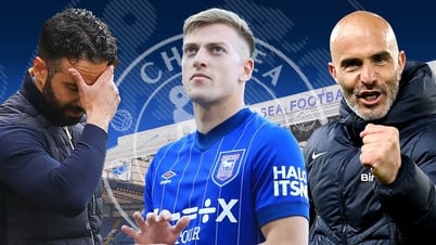 ليام ديلاب يتجاهل مانشستر يونايتد ويوافق على الانضمام إلى تشيلسي