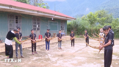 Yên Bái: Gìn giữ tiếng khèn Mông ở vùng cao Trạm Tấu