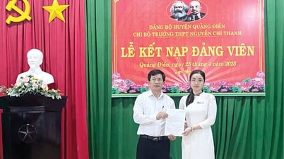 Nguyen Chi Thanh High School: Breakthrough in developing party members as students