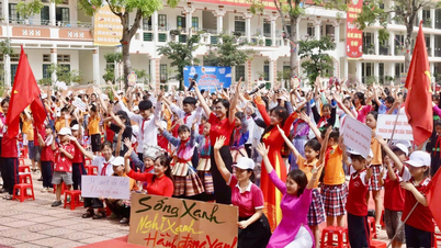 Phát động Chiến dịch “Clean Up Việt Nam" lần 7