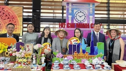 호주 투자자와 합병 후 역동적인 호치민시 소개