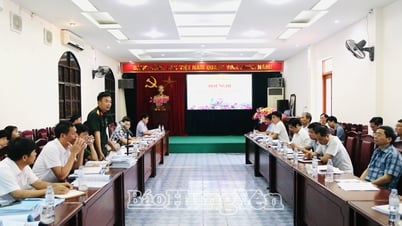 Bàn phương án phòng, chống úng, lụt, bảo vệ các trọng điểm