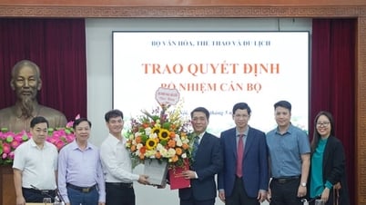 ศิลปินผู้มีคุณธรรม เขียว มินห์ ฮิเออ เป็นผู้อำนวยการคนใหม่ของโรงละครเวียดนาม