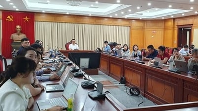 ក្រសួង​វិទ្យាសាស្ត្រ និង​បច្ចេកវិទ្យា បណ្តុះបណ្តាល​លើ​ការប្រើប្រាស់​កំណែ​ថ្មី​នៃ​ប្រព័ន្ធ​ព័ត៌មាន​ដំណោះស្រាយ​នីតិវិធី​រដ្ឋបាល​