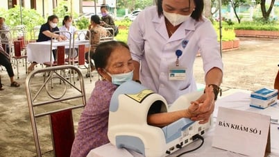 Đưa vào hoạt động Phòng khám Đa khoa Thổ Tang