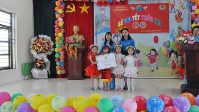 도 노동조합, 근로자들에게 2,500여개 선물 전달