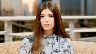 Die 18-jährige spanische Prinzessin ist so attraktiv wie ein Star und hat einen eleganten Sinn für Mode