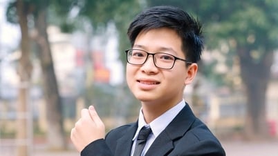 The school has valedictorian of Hanoi National University's Aptitude Test for 2 consecutive years