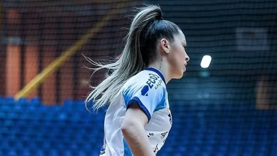 女子フットサル選手、OnlyFansでヌード写真を販売したために解雇されたと主張