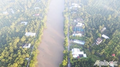 Le Premier ministre a reconnu que la province de Tien Giang avait achevé la tâche de construire de nouvelles zones rurales d'ici 2024.