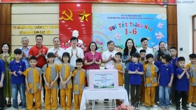 Bí thư Tỉnh ủy Vũ Đại Thắng thăm, tặng quà nhân dịp Quốc tế Thiếu nhi 1/6