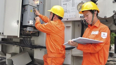Giá điện sinh hoạt có cách tính mới, cao nhất gần 4.000 đồng/kWh