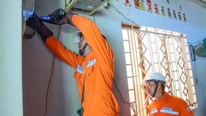 Giảm bậc thang điện sinh hoạt xuống còn 5 với mức giá cao nhất gần 4.000 đồng mỗi kWh