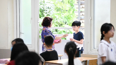 Plus de 5 700 élèves ont participé à l'évaluation d'entrée en 6e année à l'école Nguyen Tat Thanh.