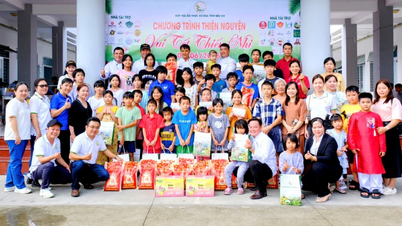 Nấu nhiều suất ăn dinh dưỡng, tặng quà cho thiếu nhi nhân dịp Quốc tế Thiếu nhi 1-6