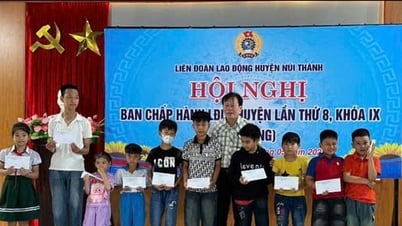 Núi Thành trao 66 suất quà cho con đoàn viên công đoàn có hoàn cảnh khó khăn