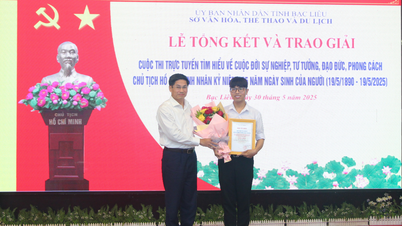 Trao giải Cuộc thi trực tuyến tìm hiểu về cuộc đời, sự nghiệp, tư tưởng, đạo đức, phong cách Chủ tịch Hồ Chí Minh