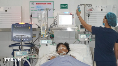 Dong Nai: Successful rescue of a boy with a perforated intestine after swallowing 24 magnets.