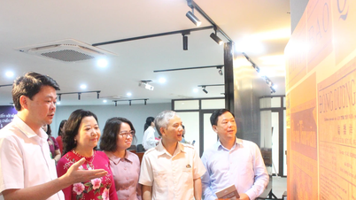Escuela de Periodismo Huynh Thuc Khang – “Red Address” educando sobre la tradición periodística