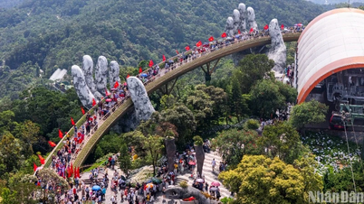 El turismo en Da Nang genera más de 2.426 mil millones de VND durante las vacaciones del 30 de abril y el 1 de mayo.