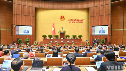 Solemn opening of the 9th Session, 15th National Assembly