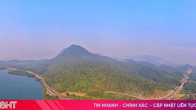 Scenic scenery along the North-South highway through Ha Tinh