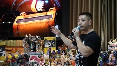 Chàng trai chi hơn nửa tỉ đồng cho bộ sưu tập 'những người bạn nhựa'