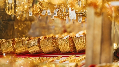 Giá vàng bật tăng mạnh