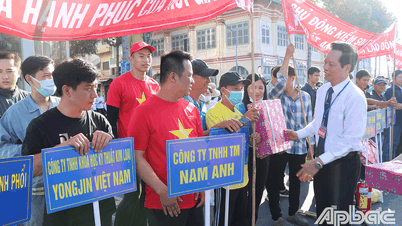 Tiền Giang: Phát động Tháng Công nhân và Tháng hành động về an toàn, vệ sinh lao động