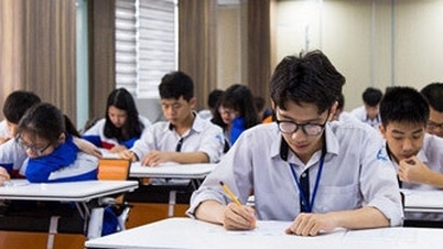 Propuesta para prohibir el cobro de matrículas incluso si los estudiantes se ofrecen como voluntarios