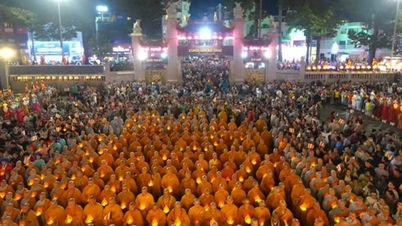 រៀបចំ​ពិធី​ដង្ហែ​ព្រះពុទ្ធ​សាសនា បើក​ពិធីបុណ្យ​វិសាខបូជា ឆ្នាំ​២០២៥