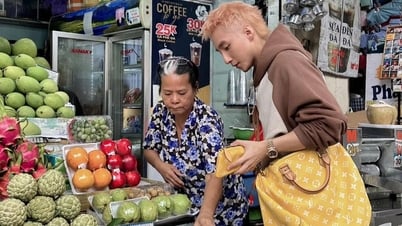 Sơn Tùng M-TP dùng túi gần 300 triệu đồng để đựng trái cây mua ở chợ