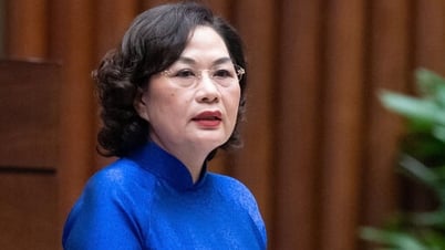 주립은행 총재, SJC 금값 세계 가격보다 빠르게 상승하는 이유 설명