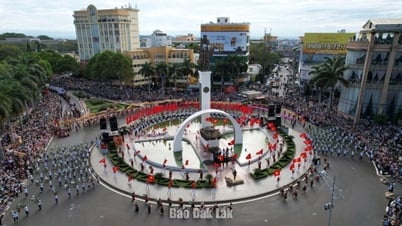 Les nouvelles communes et les nouveaux quartiers correspondent à la superficie de la ville. Buon Ma Thuot bénéficie toujours de politiques spéciales après la fusion.