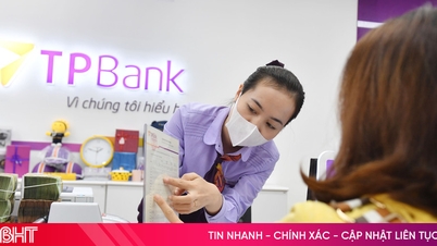 Vì sao hàng nghìn nhân viên ngân hàng mất việc