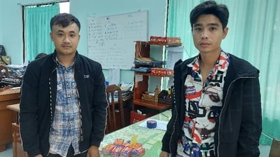 Caught 2 young men distributing consumer loan flyers