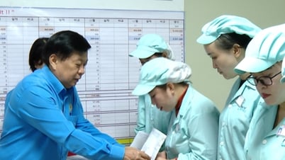 Tặng 1.000 suất quà cho công nhân trong chương trình Cảm ơn người lao động