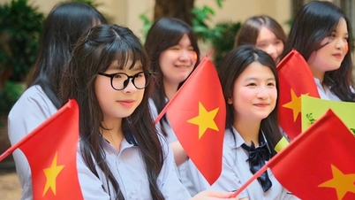 Chuyên tin vượt toán về tỷ lệ chọi ở 2 trường chuyên hàng đầu Hà Nội